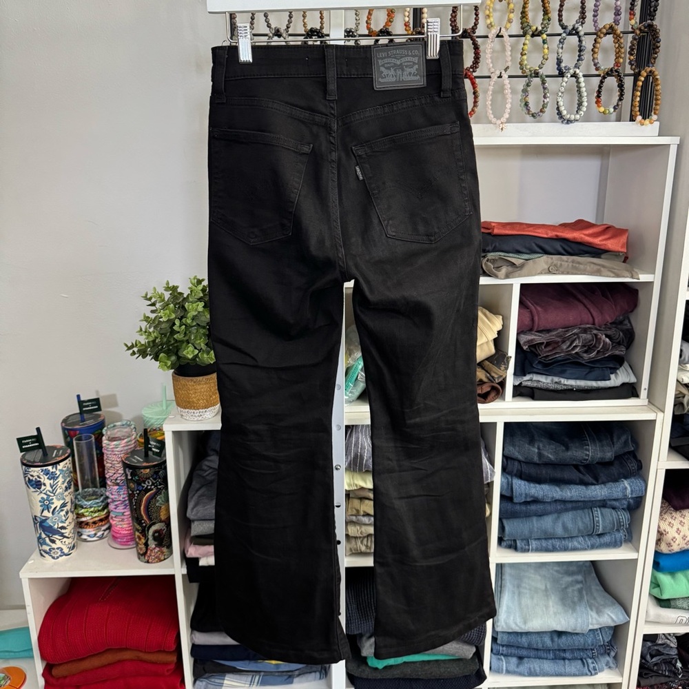 Levi's® Women's 726 High Rise Flare Jeans Size 26 Black Denim - Picture 4 of 9